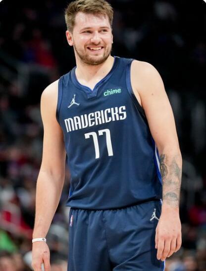 面对强大的 面对强大的